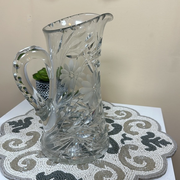 Vintage crystal cut glass pitcherprisim - Picture 3 of 7